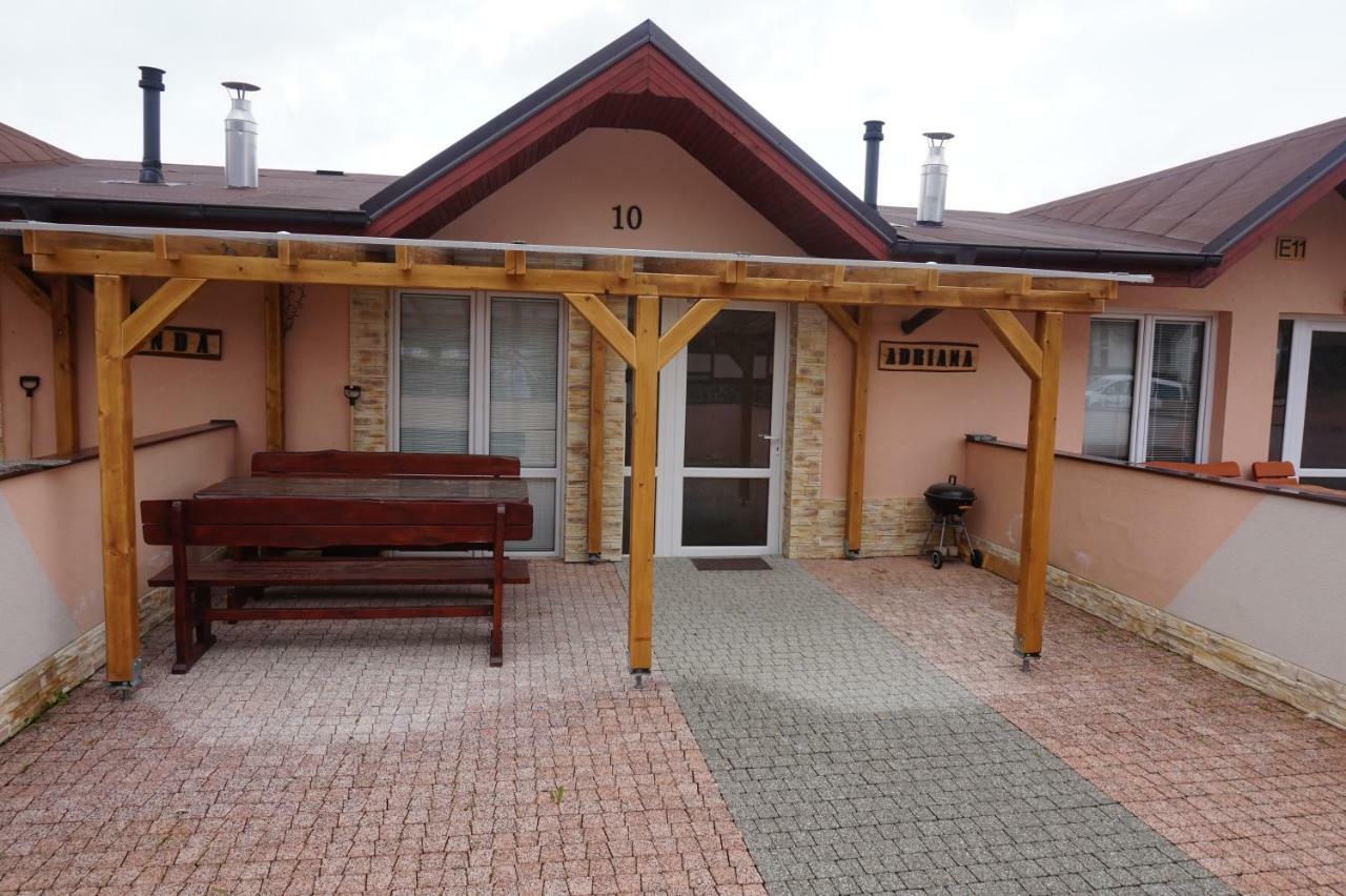 Apartment Adriana 10E Veľký Slavkov Exterior foto